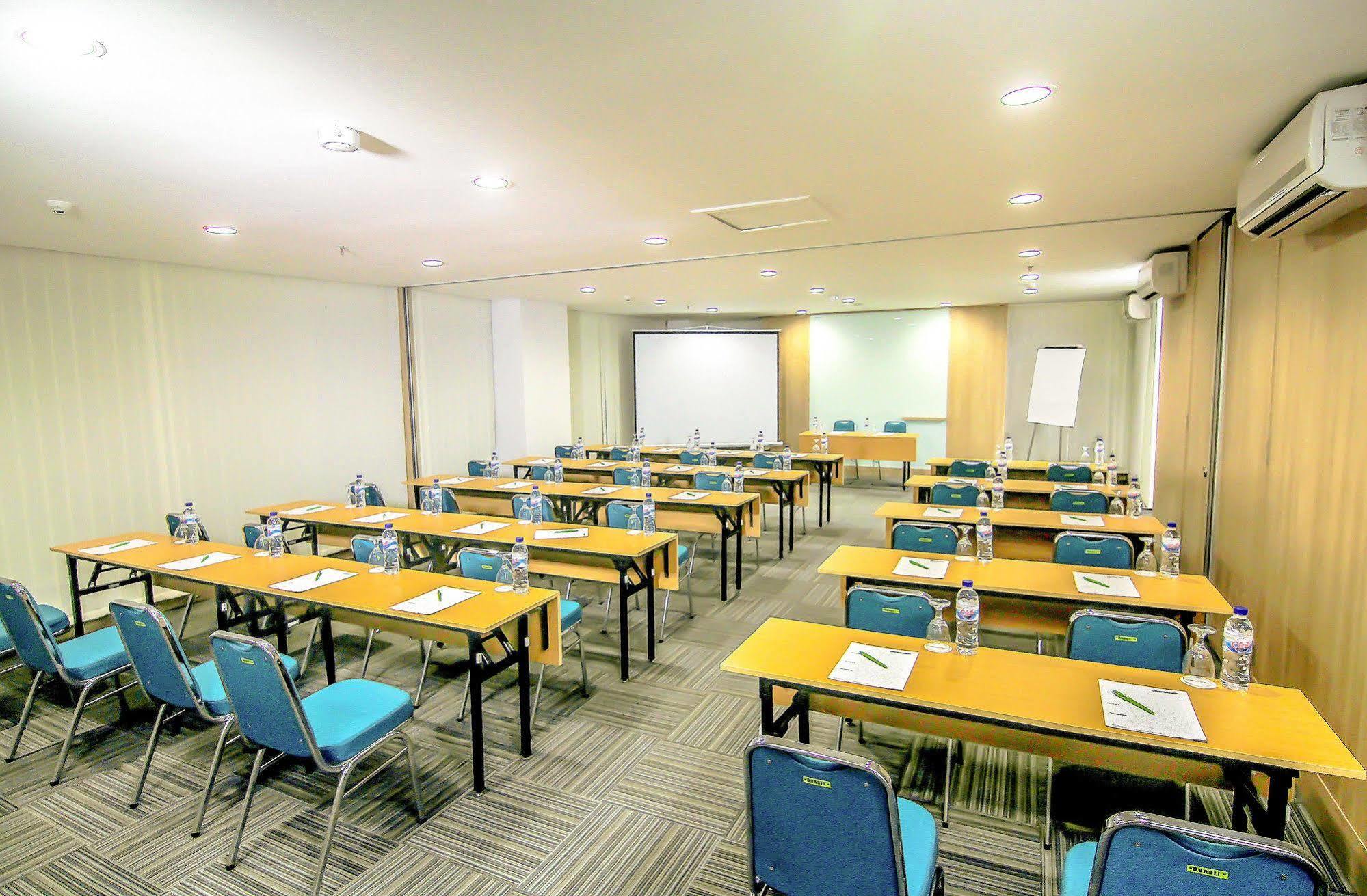 Hotel Citradream Cirebon Εξωτερικό φωτογραφία